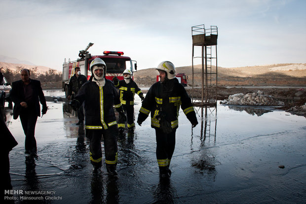 آتش سوزی کارخانه سیمان شاهرود