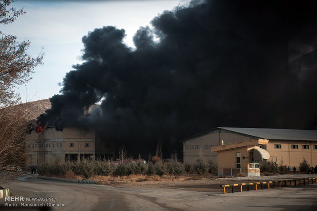 آتش سوزی کارخانه سیمان شاهرود
