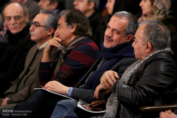 حضور احمد مسجدجامعی، عضو شورای شهر تهران در آیین اختتامیه دومین جایزه محمود استادمحمد