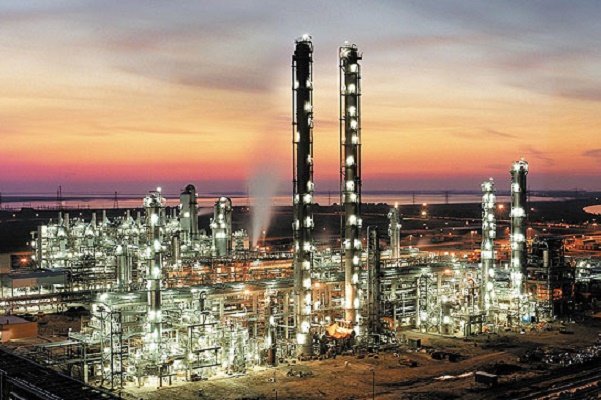 Almanlar, petrokimya endüstrisi için İran'da Almanlar, petrokimya endüstrisi için İran'da