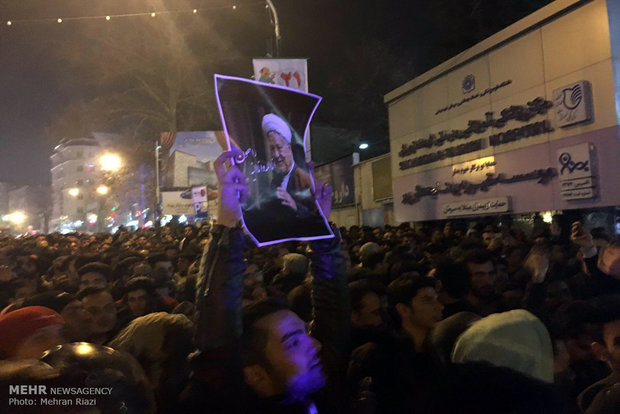 Ayat. Hashemi Rafsanjani's body transferred to Jamaran