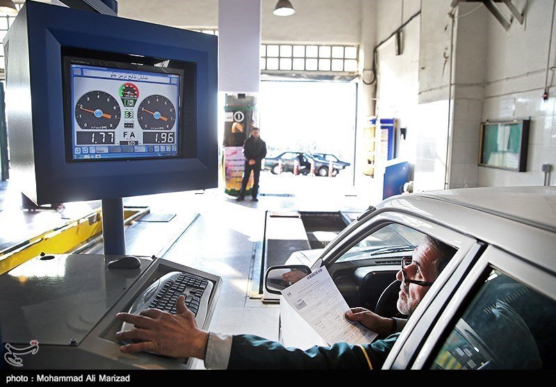 Vehicles are undergoing inspection at the Beyhaqi center in Tehran.