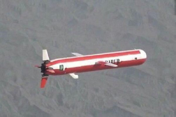 باكستان تنجح في إختبار إطلاق أول صاروخ من غواصة - طراز طروز بابور 3