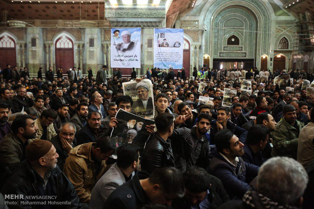 Massive crowd shows up to Rafsanjani's funeral