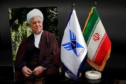 رئیس دانشگاه آزاد به خانواده آیت الله هاشمی رفسنجانی تسلیت گفت