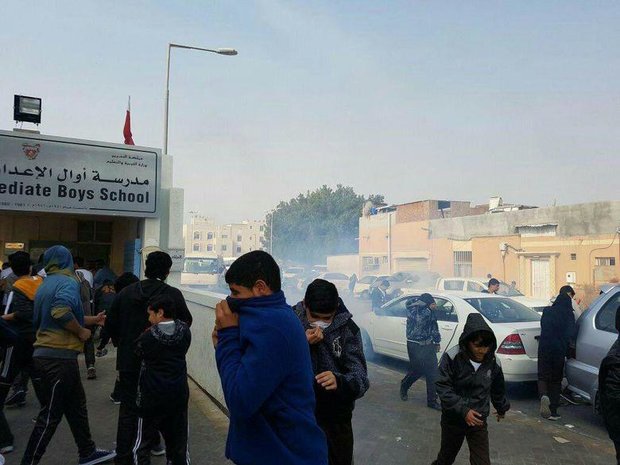 Al Khalifa forces raid school, fire tear gas at students