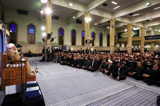 Leader holds commemoration ceremony for Hujattul-Islam Rafsanjani