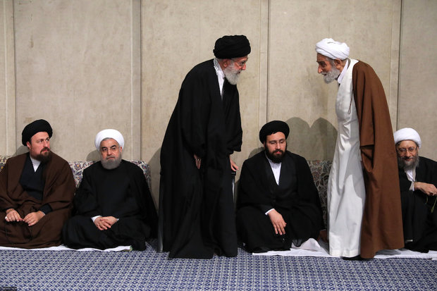 Leader holds commemoration ceremony for Hujattul-Islam Rafsanjani