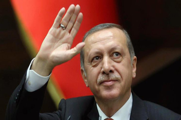 Erdoğan camide rahatsızlık geçirdi Erdoğan camide rahatsızlık geçirdi
