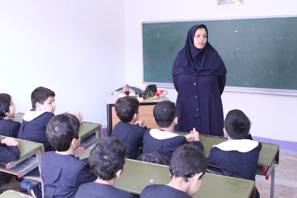 کمبود نیروی انسانی مهمترین چالش پیش روی آموزش و پرورش است کمبود نیروی انسانی مهمترین چالش پیش روی آموزش و پرورش است