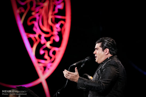 Salar Aghili performs at Fajr Intl. Music Fest.