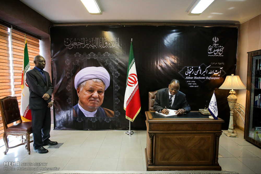 Tehran-residing diplomats pay tribute to late Ayat. Hashemi