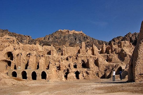 آغاز پژوهش و تحقیقات بین‌المللی در محوطه تاریخی کوه خواجه - خبرگزاری مهر | اخبار ایران و جهان | Mehr News Agency