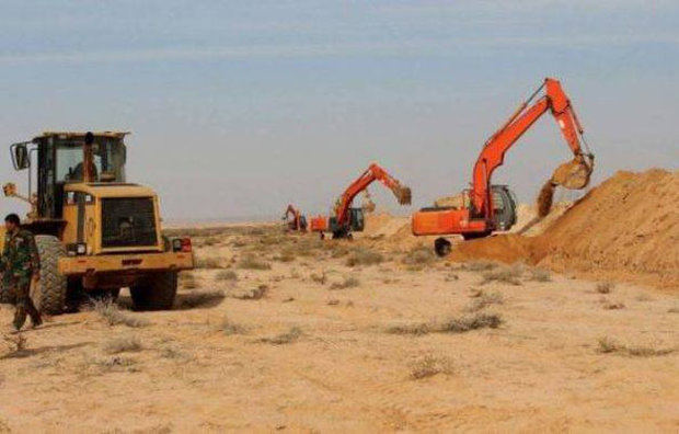 الحشد الشعبي يعلن حفر خندق "كبير" حول محافظة النجف 