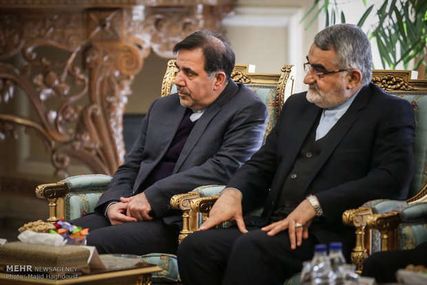 Larijani, Syrian PM meet 
