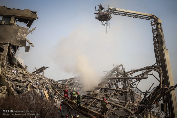 Video: collapse of Plasco building after blaze