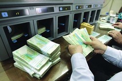 اصلاح قانون نظام بانکی تا چهار ماه آینده/قانون مالیات بر ارزش افزوده شهریور نهایی می‌شود