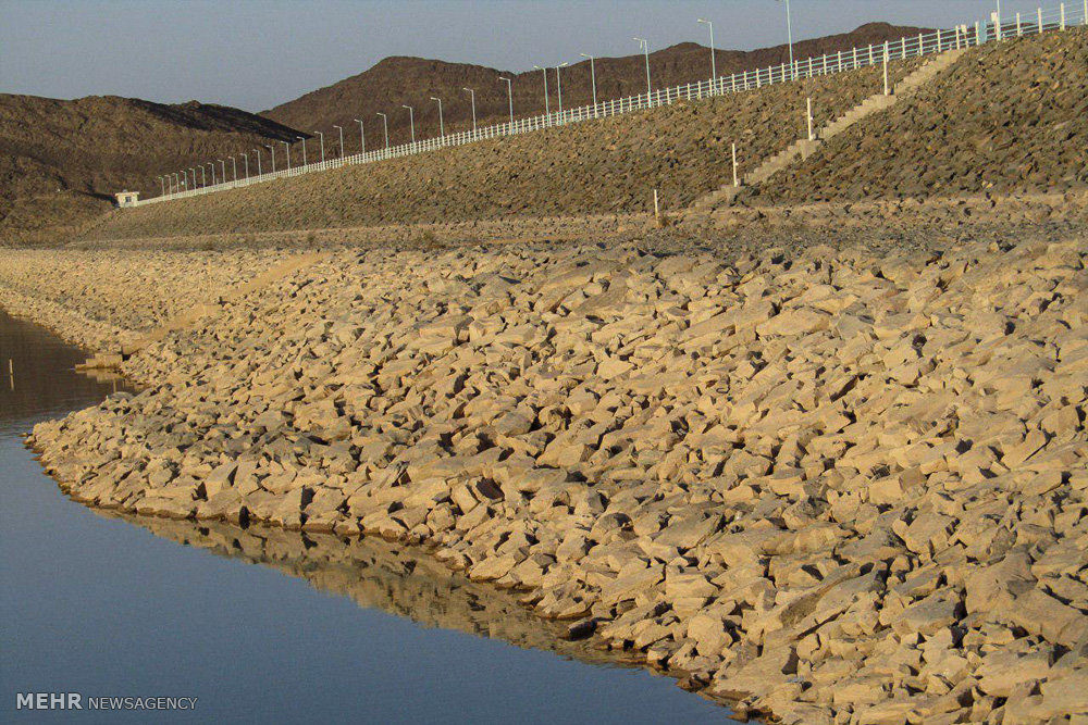 میزان ذخیره سدهای سیستان و بلوچستان ۳۴ درصد کاهش یافته است