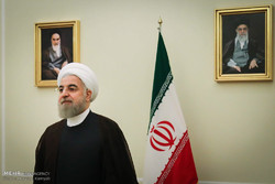 روحانی: دولت تا رفع کامل مشکلات همدل و همراه مردم خوزستان است