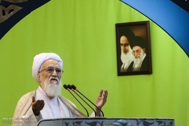 انقلاب باعث افزایش قیمت گوشت نشد/ پیام سفر اسد ثبات سوریه است انقلاب باعث افزایش قیمت گوشت نشد/ پیام سفر اسد ثبات سوریه است