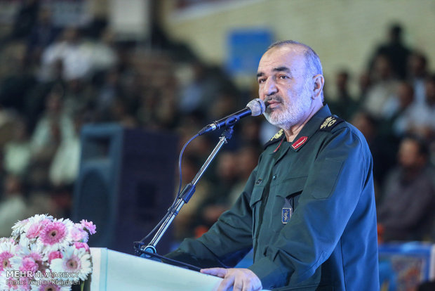 İran Devrim Muhafızları'ndan ABD'ye sert uyarı İran Devrim Muhafızları'ndan ABD'ye sert uyarı