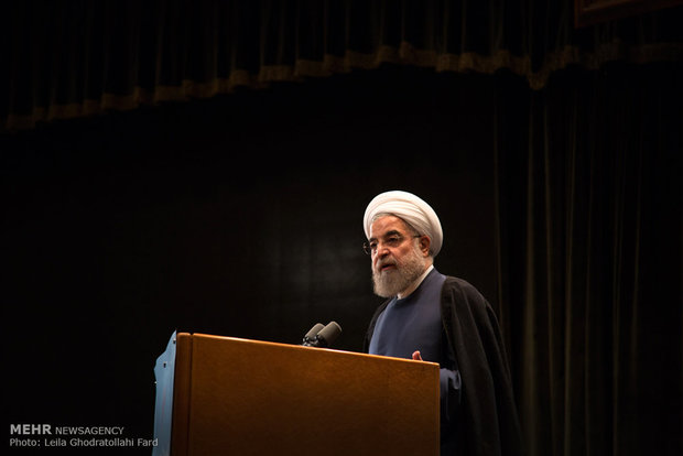 روحاني: الشعب الايراني سيتحدى العقوبات بخلق الفرص والابتكارات الجديدة