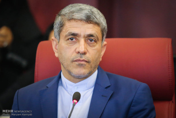مجلس از توضیحات طیب نیا درباره مصادره اموال ایران و قاچاق قانع شد
