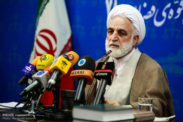 ايجئي : اتهامات رئيس مكتب الرئيس الايراني السابق متعددة