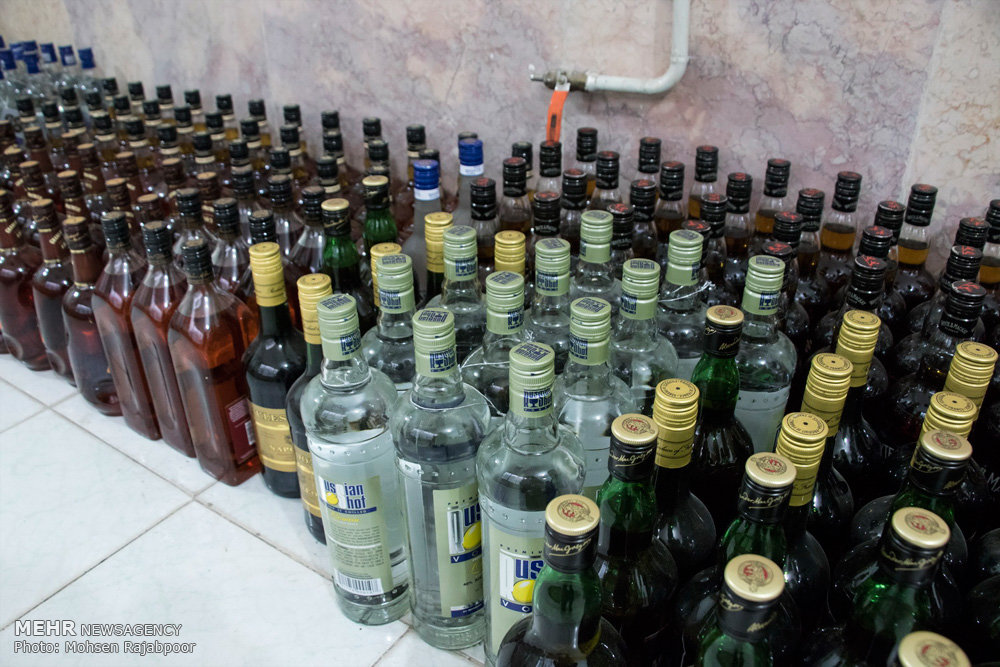 یک کارگاه تولید مشروبات الکلی در اندیمشک کشف شد