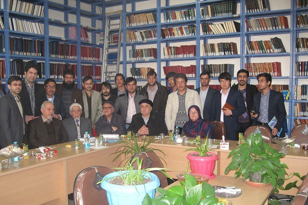 شفیعی کدکنی، ذوالفنون زمانه ما