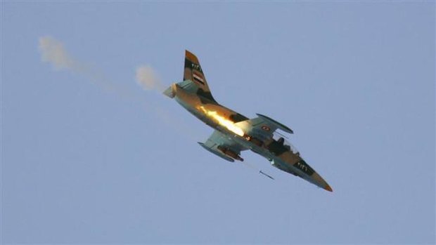 Syrian Air Force destroys  ISIL fortifications in Deir Ezzor