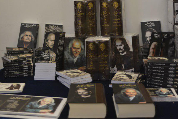 عرضه مجموعه کامل آثار اخوان ثالث در نمایشگاه کتاب تهران