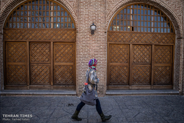 Intl. tour guides visit historical Iranian city of Qazvin 