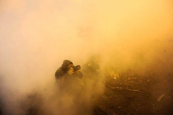 همدردی انجمن صنفی عکاسان مطبوعاتی با خانواده آتش نشانان