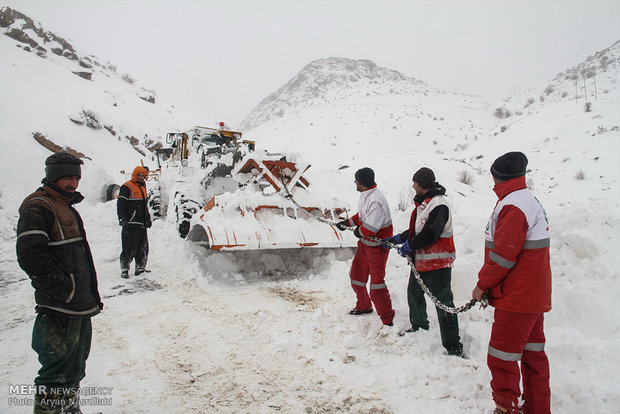 Three people trapped in avalanche near Tehran