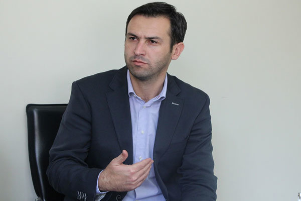 ادبیات فارسی و ایرانشناسی بخشی از میراث فرهنگی مردم بوسنی است ادبیات فارسی و ایرانشناسی بخشی از میراث فرهنگی مردم بوسنی است