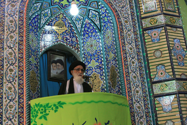 دین مداری سبب جلوگیری از مفاسد اقتصادی و اخلاقی می شود آیت الله محمودی