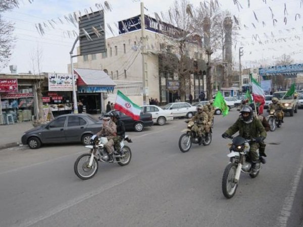 رژه موتور سواران نیرو های مسلح اسلام آبادغرب برگزار شد+ تصاویر