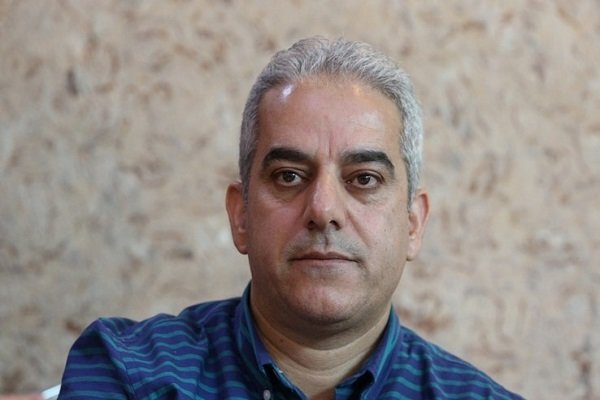 تاریخ تفکر را نباید با تکیه بر سوپراستارها نوشت