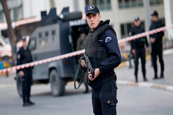 پلیس ترکیه ۲ عنصر داعشی را بازداشت کرد