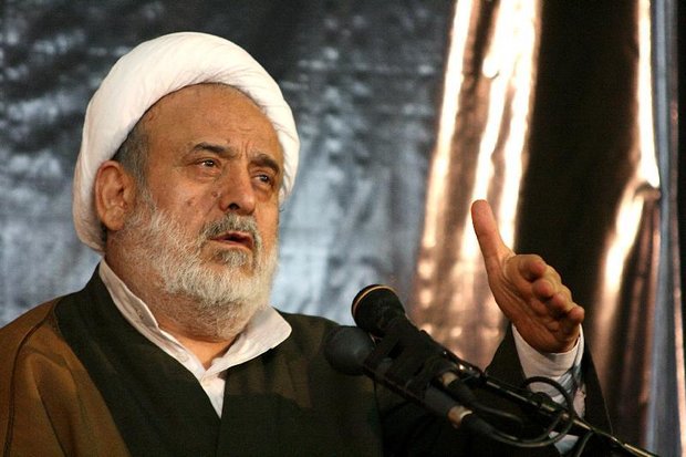 حجت الاسلام انصاریان در اصفهان سخنرانی می کند