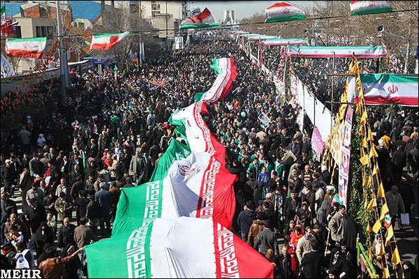 انقلاب اسلامی «ما نمی توانیم» را به «ما می توانیم» تبدیل کرد