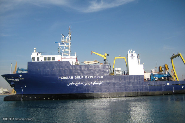 نخستین گشت تحقیقاتی کشتی اقیانوس پیمای کاوشگر خلیج فارس آغاز شد