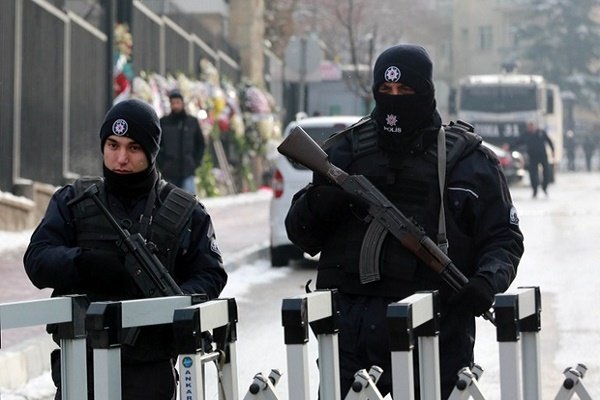 Kilis'te DEAŞ'lı 5 terörist yakalandı!