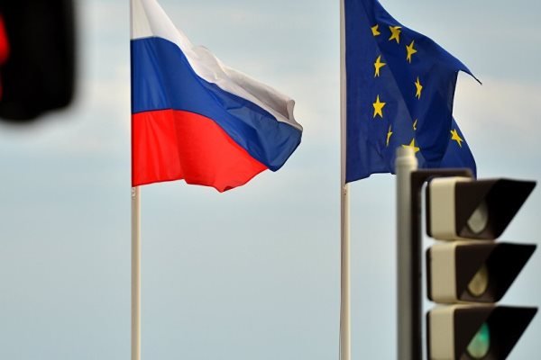 الاتحاد الاوروبي يمدد العقوبات على روسيا و 4 دول جدد تنضم الى ذلك