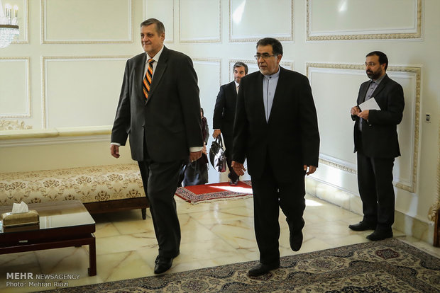 Zarif meets with Ján Kubiš 