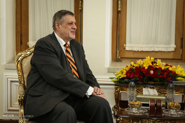 Zarif meets with Ján Kubiš 