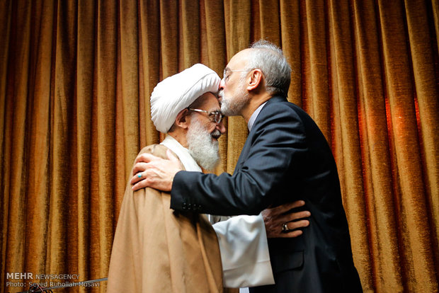 AEOI head meets with clerics in Qom