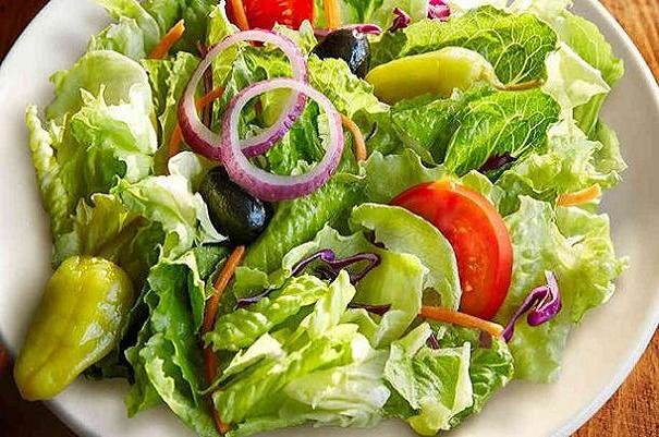 سالاد را باید چه موقع بخوریم سالاد را باید چه موقع بخوریم
