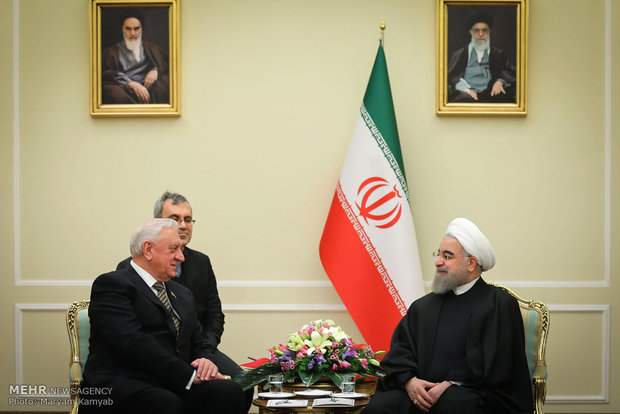 لقاء رئيس المجلس الوطني البيلاروسي مع الرئيس روحاني